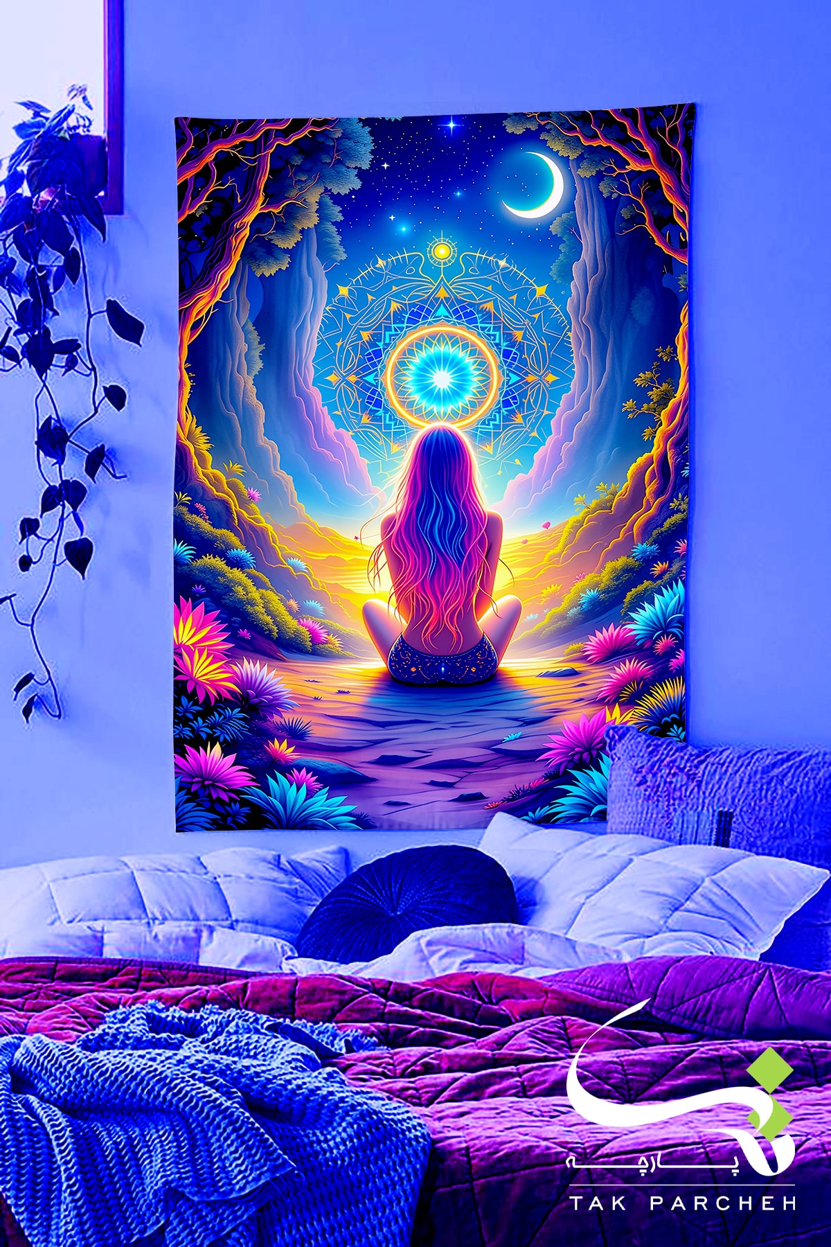 Blacklight Backdrop trah niayeshe khorshid 1